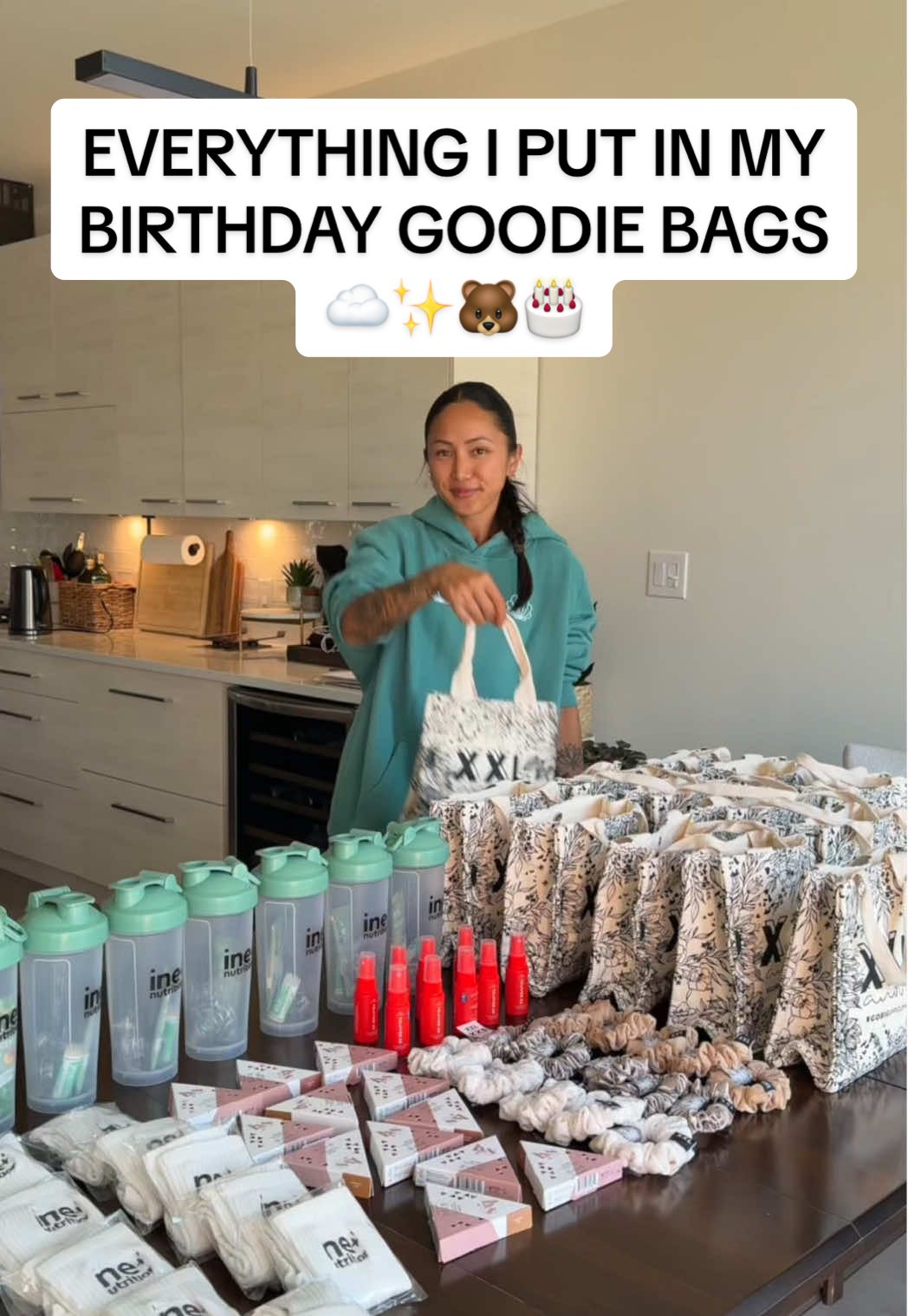 Everything I put in my birthday goodie bags! ☺️⁠ ⁠ Thank you @inenutrition @Tower 28 Beauty @LYS Beauty for making my birthday bags extra special! 💕⁠ ⁠ #birthday #goodiebags #birthdaybag #giftbags #giftideas 