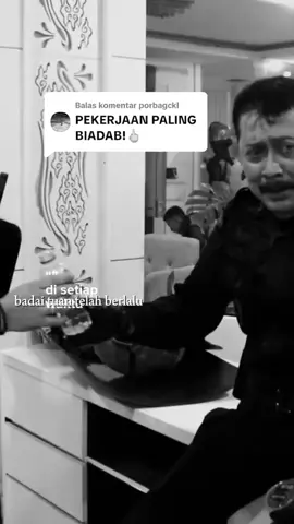 Mereka hanya menjalan kan tugas dari atasan mereke
