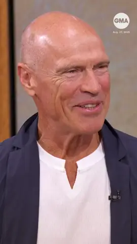 #MarkMessier announces the @NHL's 2025 Frozen Frenzy will take place on 10/28! 🏒