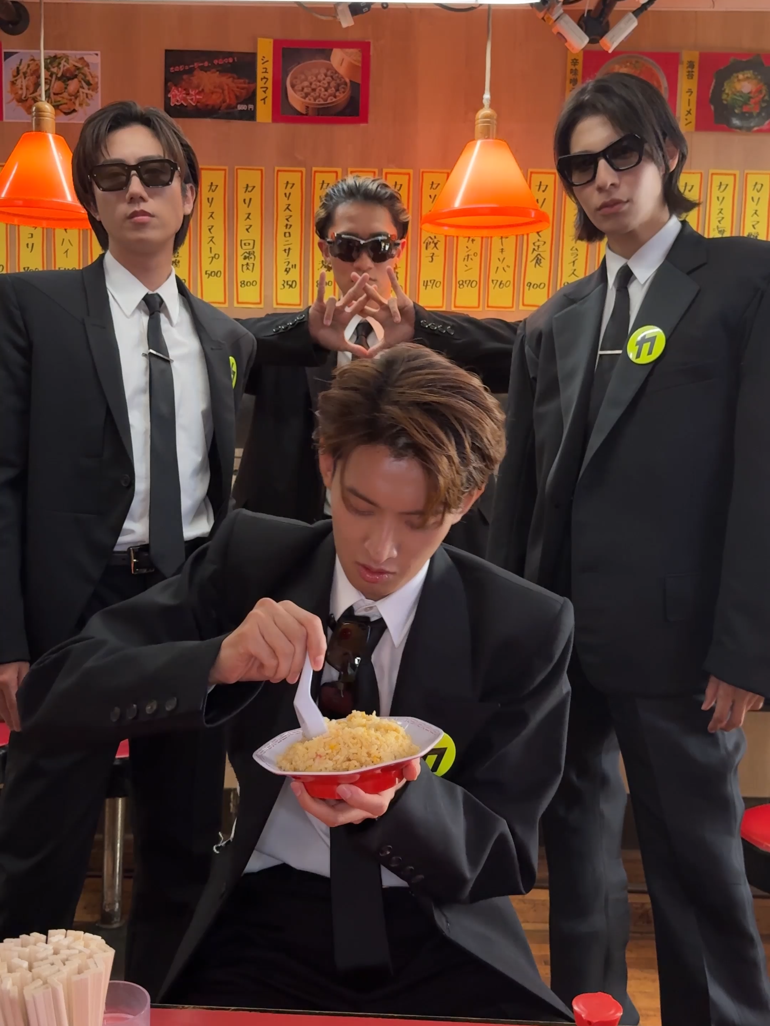 たくさん食べマックス🍚  #カリスマックスチャレンジ #SnowMan #カリスマックス #NewMusic #岩本照 #ラウール #向井康二 #阿部亮平  #パラパラ