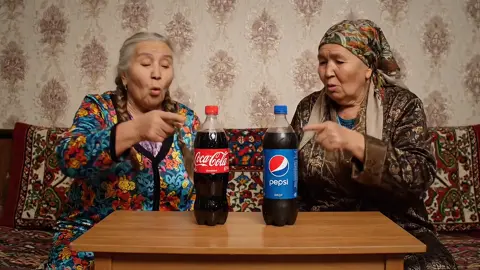 «Кола» (англ. «cola» или «coke») — тип газированных безалкогольных напитков с добавлением натуральных или искусственных ароматизаторов — ванили, корицы, цитрусовых масел и других. Название происходит от орешков колы, которые изначально использовались производителями напитков в качестве источника кофеина. 