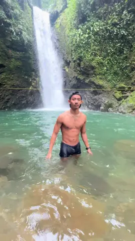 Kapan nyurug bareng kamu? #fyp  #bogor  #curug  #masukberanda  #curugkondang 