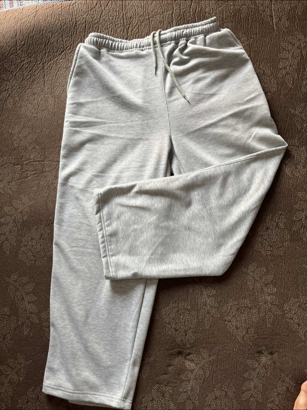 Celana sweat pants cakep banget nih 🤩😎 #sweatpants #celanasweatpants #sweatpantsjogger 