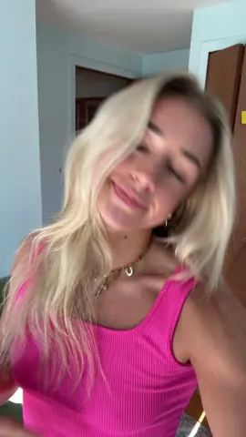 Faith why is the whole house shaking?!? 😇😇😇 