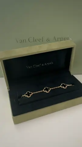 #vancleef @Van Cleef & Arpels #vancleefbracelet  #johngalea #galea #fyp 