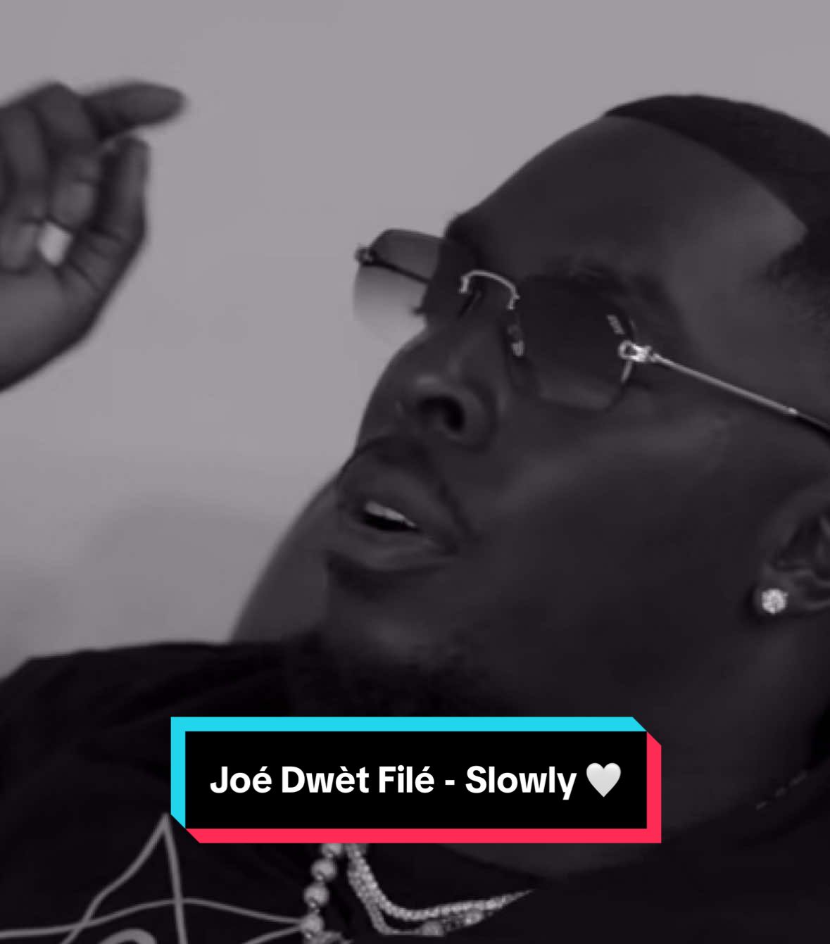 Joé Dwèt Filé - Slowly (Full version) 🤍 #fyp #music #joedwetfile #joédwetfile #slowly #speciale #vacances #ete #newmusic #concerts #trap #mood #rap #tiktokfrance 