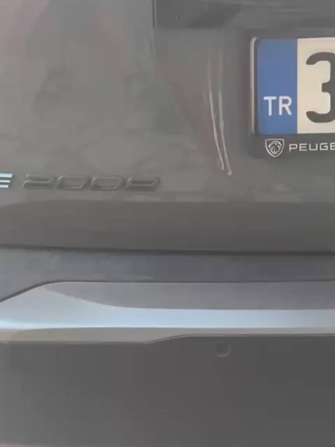 Peugeot e-2008 sahipleri için en güvenli ve pratik şarj çözümü: NRGkick Mobil Şarj Ünitesi ✅ Monofaze & Trifaze uyumlu Sıcaklık, aşırı akım ve kaçak akım korumalı Kompakt ve taşınabilir tasarım Mobil uygulama ile akıllı şarj yönetimi Evde, işte ya da yolda… NRGkick ile Peugeot e-2008’inizi her zaman güvenle şarj edin. Elektrikli araç dünyasında güvenlik ve pratikliği bir araya getiren çözüm burada! 👉 Siz de elektrikli geleceğe adım atın! ⚡ Şarj artık çok kolay! Hazır mısınız? 🔋 Her yerde Hızlı Şarj ⚡ Kesinlikle Rakipsiz 📌 Piyasadaki En Mükemmel Bağlantı 〽‼️ Araç Şarj İstasyonu Hemen Ulaşın ! 💻 nrgkicktr.com 📞 0(530) 581 43 58 #Peugeot #Peugeote2008 #NRGkick #ElektrikliAraç #EVcharging #MobilŞarj #PeugeotEV #ElektrikliOtomobil #EVlife #CleanEnergy #SürdürülebilirYaşam #Trifaze #Monofaze #ElektrikliArabaŞarj #NRGkickTürkiye