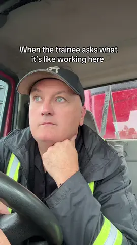 We all get to that point at our workplace 🤣😎 #lipsync #funny #worklife #training #tiktok 