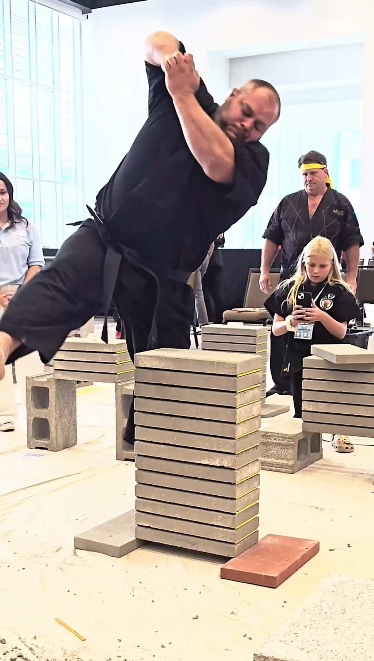 Martial Arts Strength  & Technique Test | Power Arm Concrete Breaking Competition #karate #martialarts #taekwondo #neo #power  
