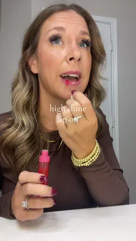 Obsessed is an understatement. This gloss is gorgeous! 