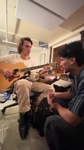 Throwback to the times when we created this beautiful melody of Humsafar 🎶🎸#music #guitar #melody #nyc 