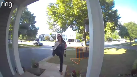 Hi yall #ringdoorbell #abcxyz #bcaxyz #fyp #viral 