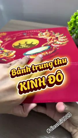 Cứ chọn 2 hoặc 4 bánh là được tặng hộp và lồng đèn nha 😍 bánh mặn bánh ngọt thoải mái chọn nè #muasamcungtiktokshop #banhtrungthu #kinhdo #sale99 #dieumi2323 