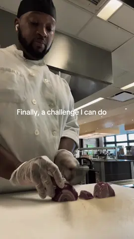 A challenge that I was actually into #cook #onion #kithchen #cookingreels #knifeskills 