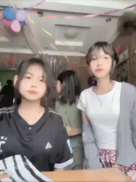 တင်စရာမရှိလို့တင်တာ