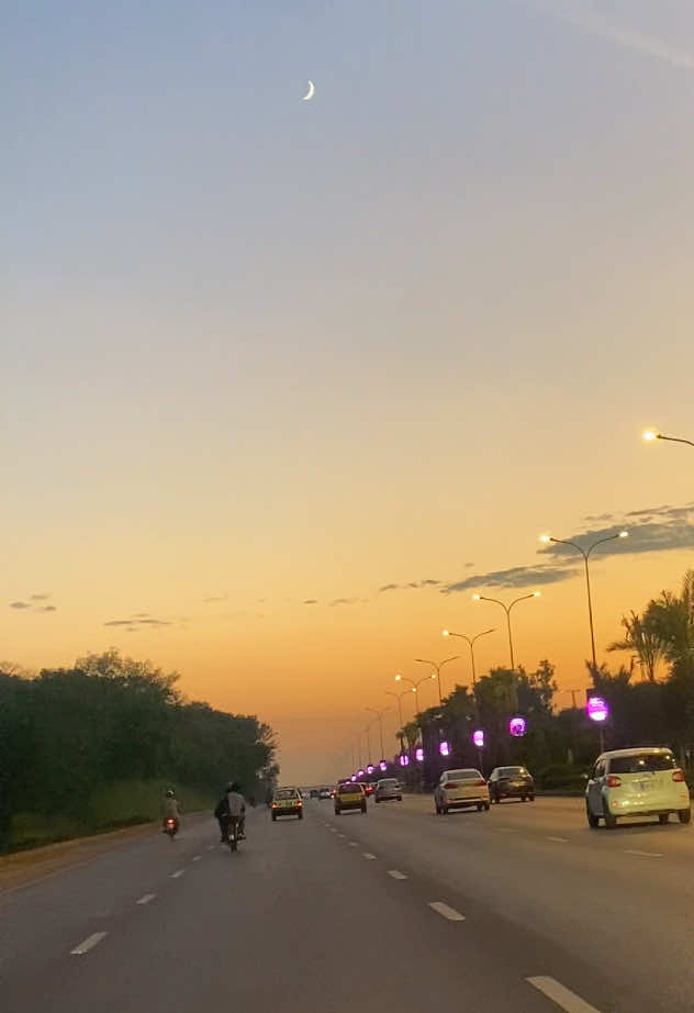 اُدھر سے چاند تم #foryoupage #foryoupageofficiall❤️❤️tiktok #foryou #onemillionaudition #foryoupageofficiall #foryoupage❤️❤️ #view #foryou #fypage #foryoupageofficiall 