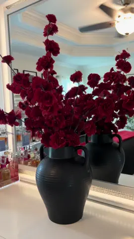 #stephdecor ❤️❤️🖤🖤🤍🤍