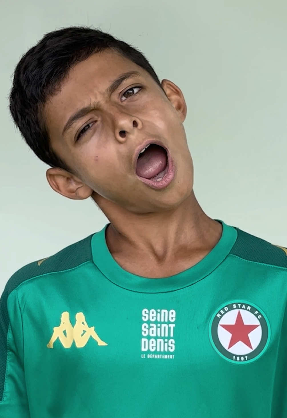 Qui a la meilleure imitation ? On attend vos votes 👇🤣 #redstarfc #redstar #fyp #foru #pourtoiii     