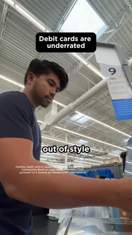 #OnePayPartner Are debit cards making a comeback? #PersonalFinance #BudgetTok #earlyPayday #walmartfinds 