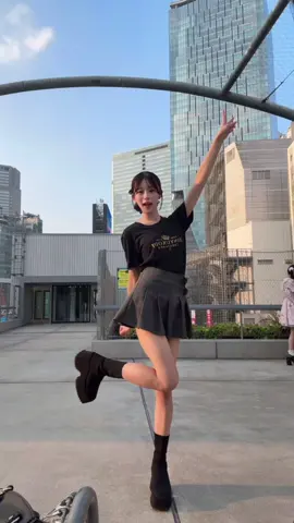 渋谷に行く時はミニスカート気をつけよね#2006 #18歳 #fyp #アイドル