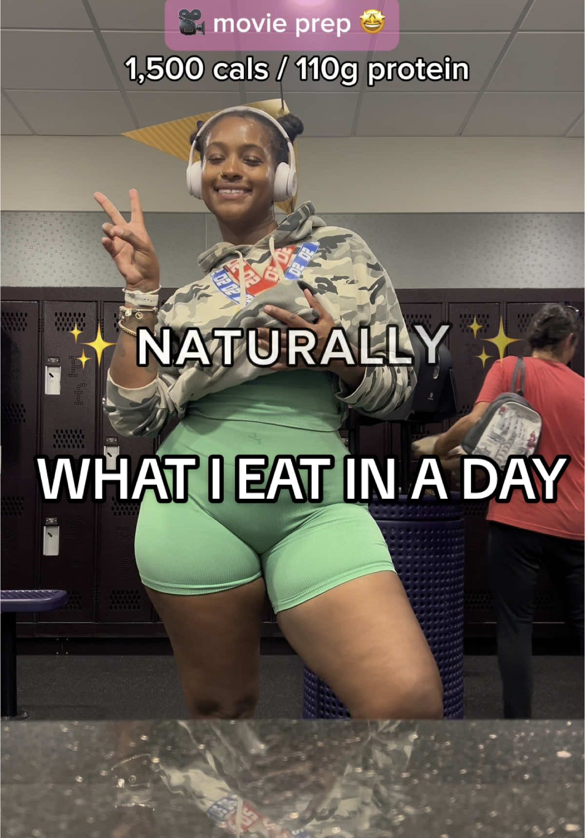 What I eat in a day I’m doing this until Dec 2025 so please comment to help motivate me ✨ #caloriedeficit #weightlosstransformation #weightlossmotivation #weightloss #fitnessjourney #whatieatinaday #motivation #lowcalorie #highprotein 