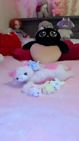 Momma with Babies Plush Toys ✨