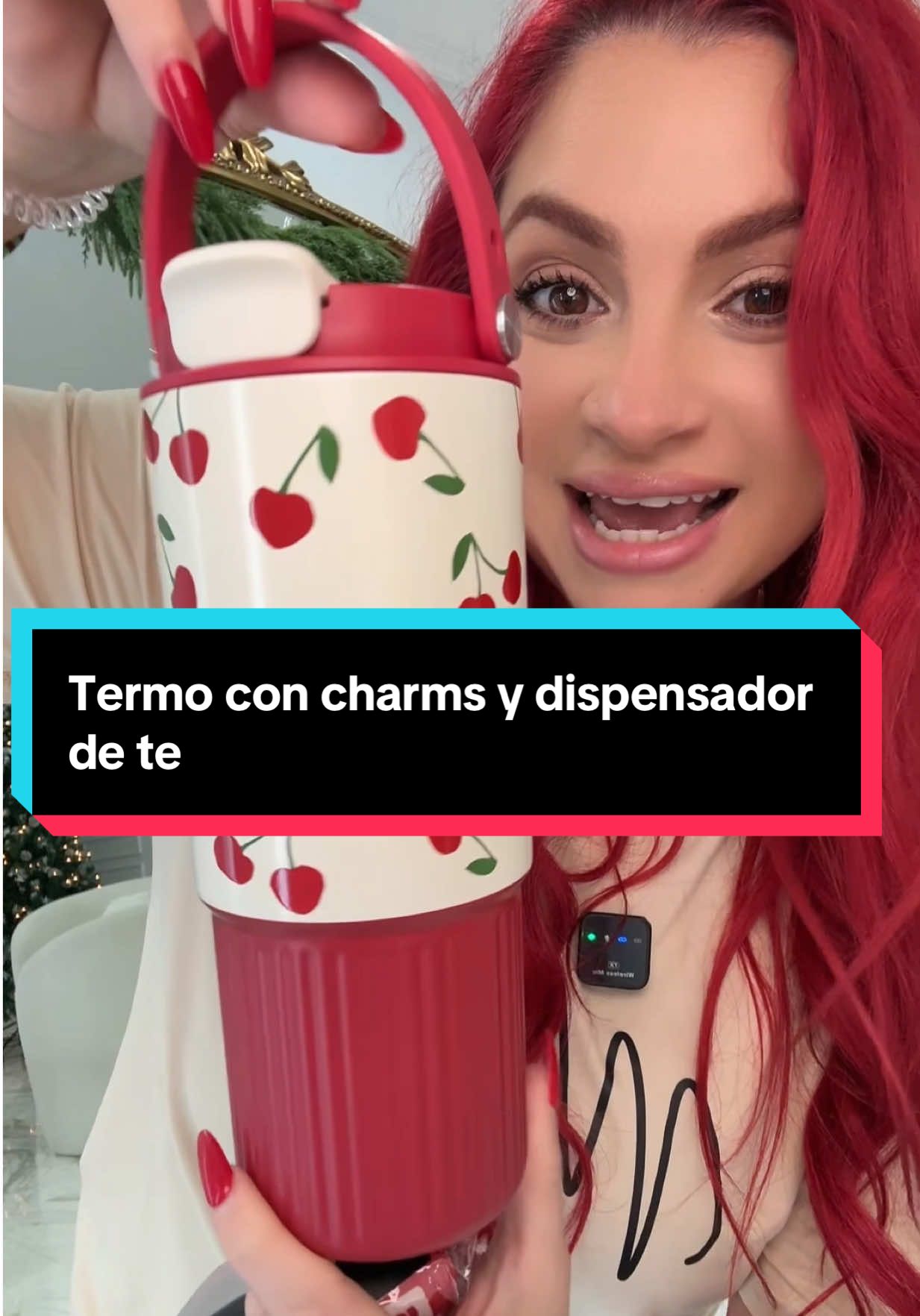 Me encantan los termos com charms son de los mas bellos y buena calidad #cherrytumbler#tiktokshopcreatorpicks#tiktokshopholidayhaul#tiktokshoplabordaysale#rushtok2025 