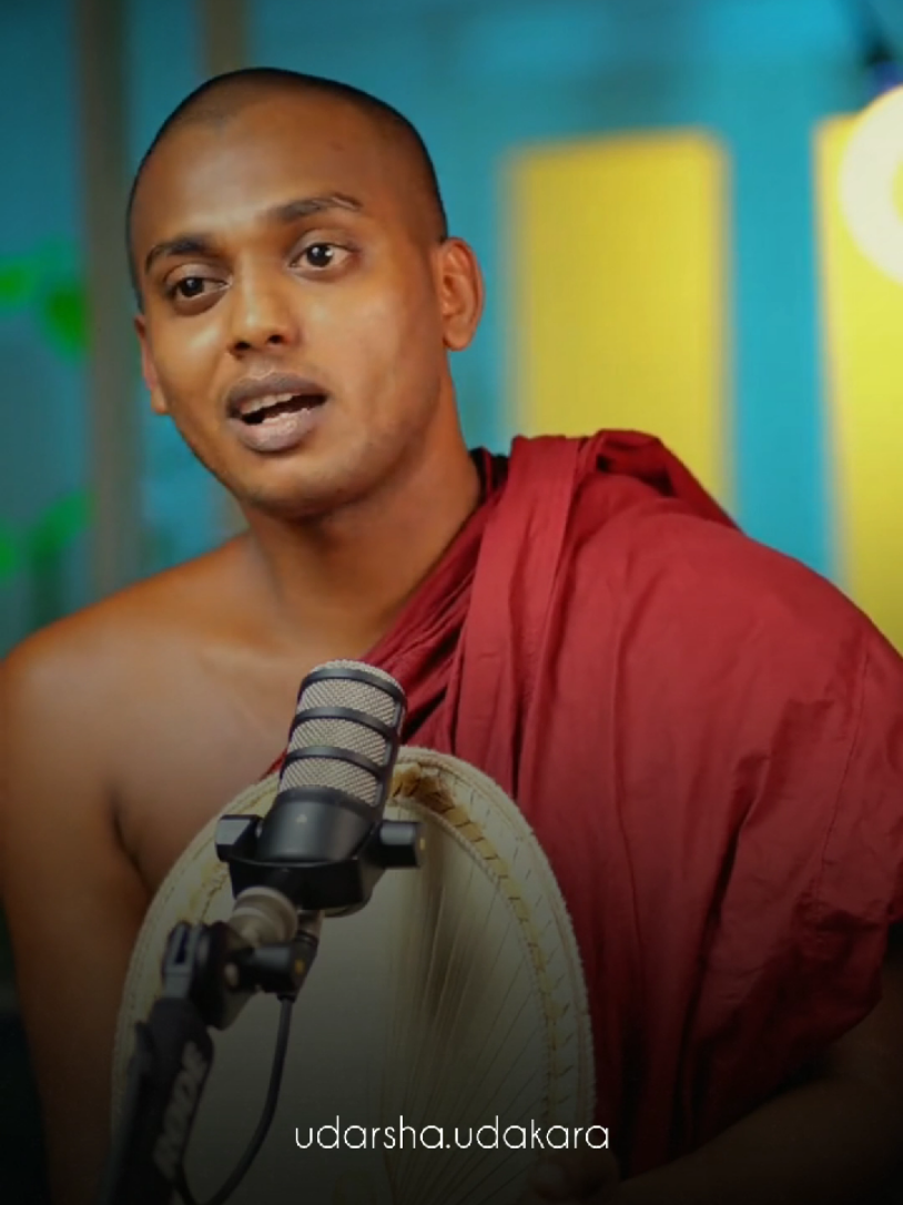 අවසන් වෙනකං අසන්න පින්වතුනේ...!!@Ashen Senarathna #udarshaudakara #foryoupage #kathnoruwe_siridhamma_himi #verifyme #trending 