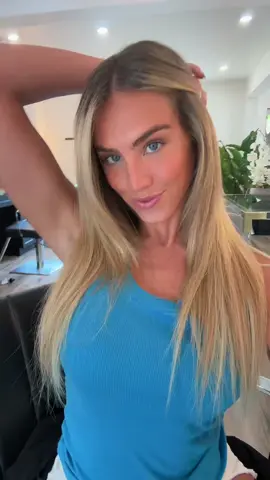 Hair day 💇🏼‍♀️💆🏼‍♀️ @lillyaolsen is the BEST. Go check out her IG: lillyaolsen #blondes #hairday #hair #extensions #dallasblonde 