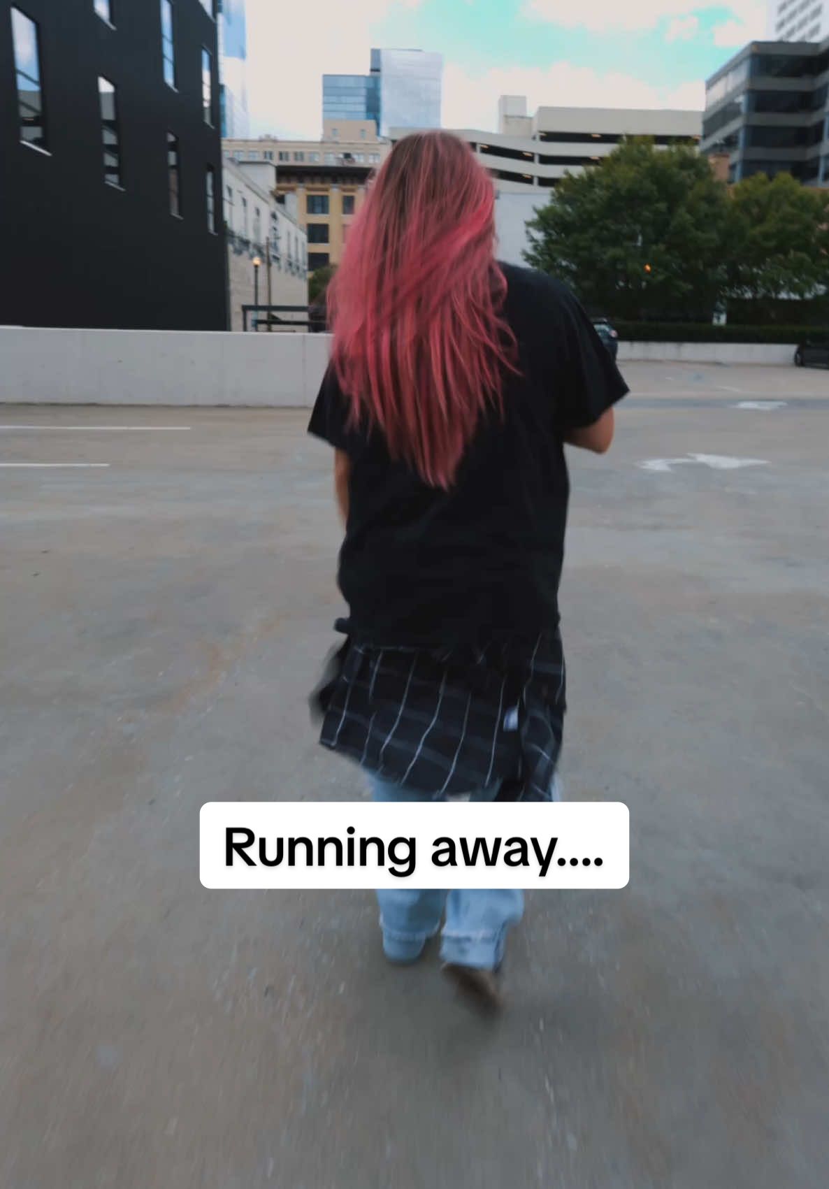 Just out for a nice run…ing away from my bad habits! 🙃 🚩 STEAL MY BREATH 9/5!  #newmusic #redflags #poppunk #nashville #hardrock 