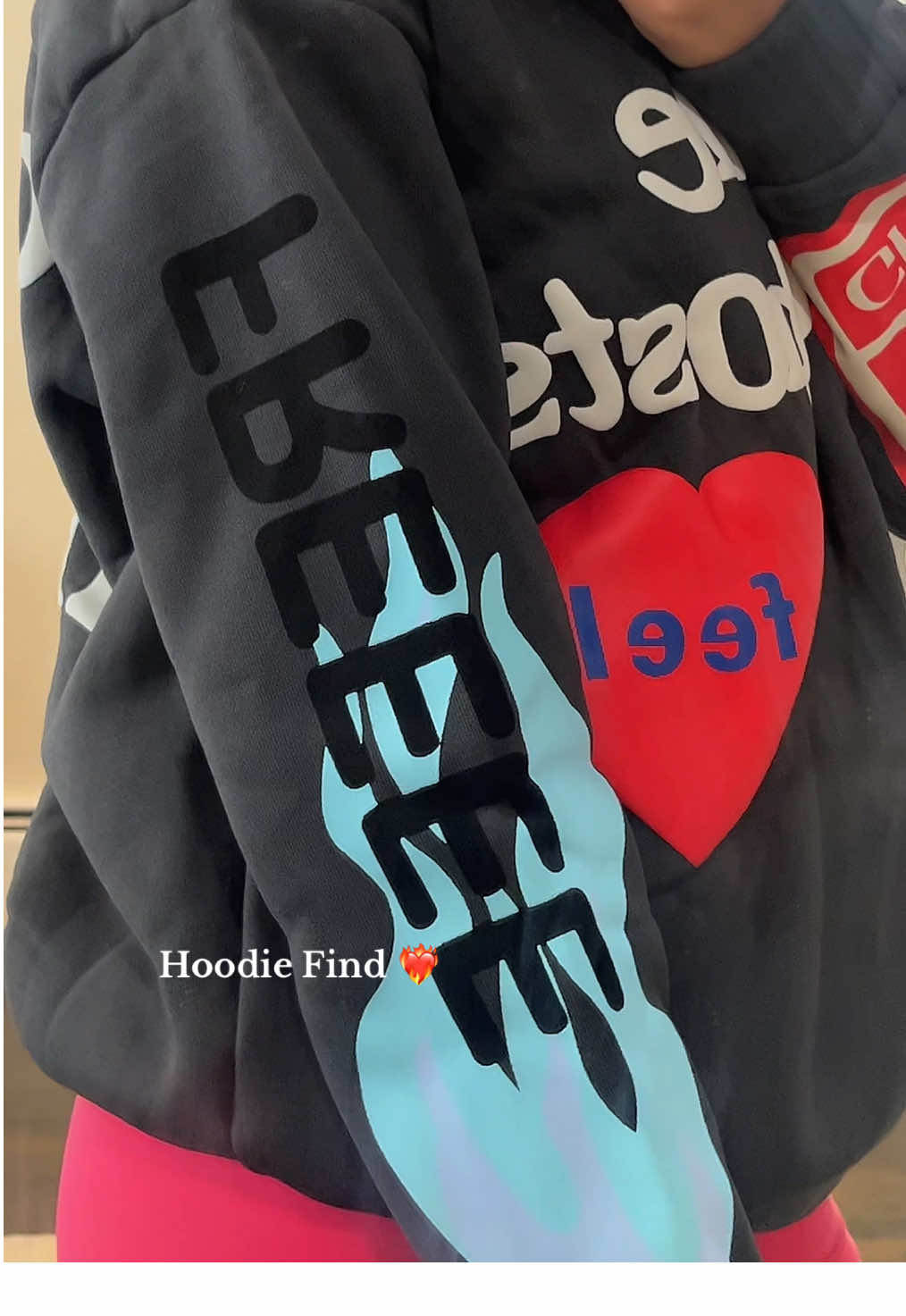#hoodies #tiktokshop #graphichoodie #comfyoutfit #falldealsforyou 