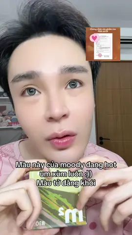Màu lens thơ thẩn của moody
