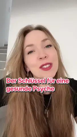 Ja, die Antwort hätte ich gerne, wenn es so einfach ist. Warum ist es so schwer? Oder ist es vielleicht doch einfach einfach?? #MentalHealth #psychischegesundheit #achtsamkeit 