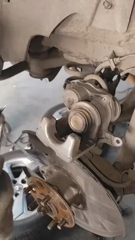 hãy tin vào năng lực bản thân, ép là ra bả luôn .. #dienototraining #hoinhungnguoiyeunghesuachuaoto #congnghe #mechanic #automotive #congdongkythuatotovietnam #engine #car #xedien #hybridcar 