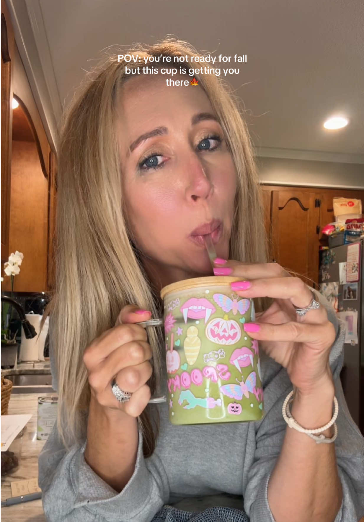 I will miss summer but fall is calling my name 🍁#tiktokmademebuylt #tiktokshop #sipsiphooray #matcha #falldecor @Sip-Sip Hooray! 