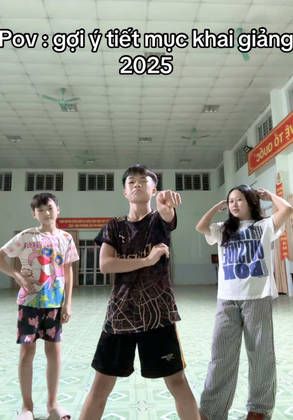 Bạn chọn ai ??? #fyp #xuhướng #xuhuongtiktok #noitrubacme 