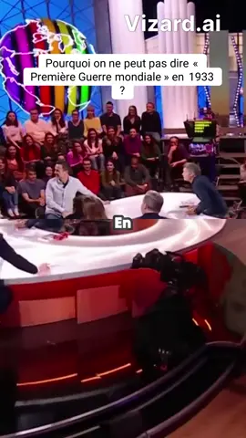 Saviez-vous qu'en 1933, il était impossible de parler de la « Première Guerre mondiale » ? Dans cette fascinante discussion, le mentaliste Fabien Olicard nous entraîne dans un voyage à travers le temps et notre perception des événements historiques. Avec des anecdotes captivantes et des énigmes défiant l'esprit, il dépeint comment notre compréhension du passé évolue au fil des années. Maya, une des participantes, réussit à résoudre des mystères que personne d'autre n'a pu déchiffrer sur le plateau ! Entre rires et réflexions profondes, découvrez les subtilités de la lecture du temps et l'illusion qu'il peut engendrer. En bonus, apprenez comment des outils comme Ce livre vous fera gagner du temps peuvent transformer votre gestion quotidienne. Ne manquez pas cette exploration enrichissante et amusante de la perception temporelle. 📚✨ #Histoire #Temps #FabienOlicard #Perception #Énigmes #Quotidien #Livres #Mindset #AstuceGestionTemps #FirstEdition #CultureGénérale #Mentalisme #BilanHistorique #Récit
