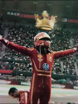 Chilli 🌶️ #sainz #carlossainz #scuderiaferrari #formula1 #viral 