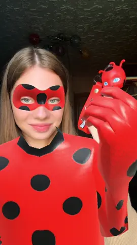 I’M LADYBUG 🐞 #miraculous #ladybug #ladybugandcatnoir #sing #unpacking 