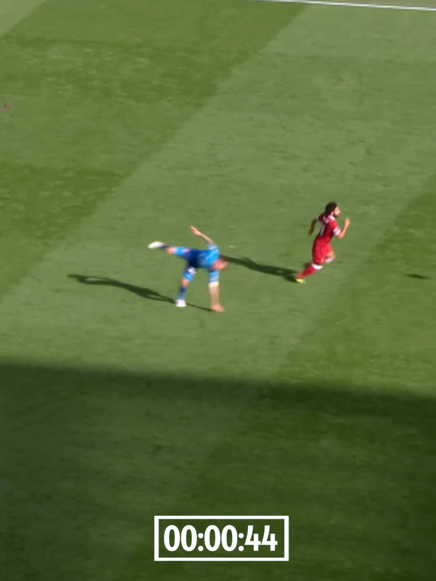 Salah on the counter ⚡️ #LIVARS '17/18 ⏪ #PremierLeague #Liverpool
