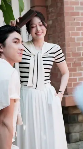 Áo dệt kim kẻ phối khăn logo sang xịn, dễ phối đồ mọi phong cách 👗 Link sản phẩm dưới bình luận nha các nàng #BlueToBloom #AoDetKim #AoDetKimNu #AoDetKimCaoCap #AoNuThoiTrang 