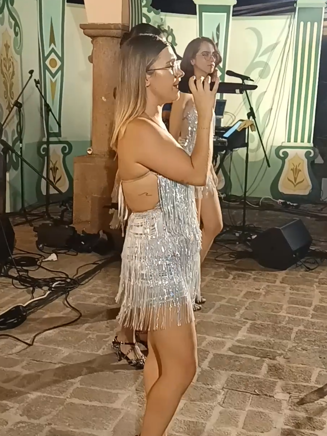@raquel🌙🎤  EL PAPELITO 📝🎶🎶🎶 #nuevalinea #musica #latina #chicas #cantante 