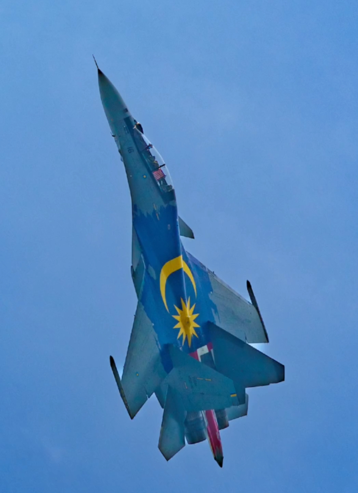The SU-30MKM a.k.a Toruk Makto 🔛🔝 🔥 #su30  #sukhoi #aviationphotography #sonyalpha #alphauniversemy #sonymalaysia 