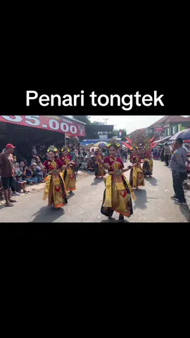Penari tongtek #tongtek #fyp #viral #penari #pati #keren 