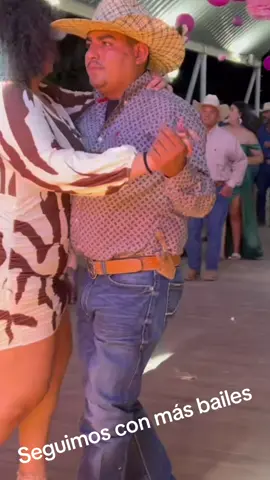 #bailes #paratii #foryoupage #viralvideo #fyp 