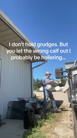#fyp #foryoupage #ellalangley #relatble #singlelife #cowboyshit #herdbossfeeders #punchy #ranchy #ranching #eatbeef #hatflick #welcometotheshitshow #salebarn #feedlot #humor #pearlsnaps 
