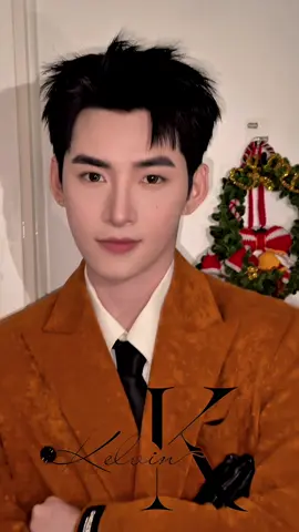 Em bé cưng @Gemini Hùng Huỳnh của tui hum nay đi nhận giải Best Face Of The Year - Men’s Folio 🤎😍 M.up / Kelvin Hồ Hair / Nguyên Tố #geminihunghuynh #kelvinho #trending #viral #makeupformen 