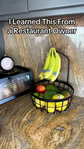 I Learned This From  a Restaurant Owner #momhack #freshfruit #freshvegetables #LifeHack #lifetips #hack #fresh #restauranthacks 