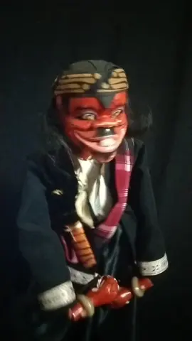 jangan minta versi full nya, ini hanya parodi lagu aslinya berjudul 