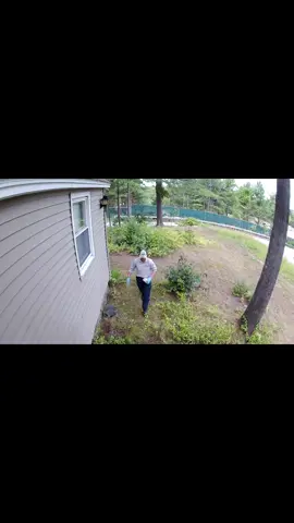 I swear on my life this isn’t added in sound effects the pest guy didn’t know I had cameras with audio around my home and I caught this 😱🤣 I AM DEEEEAAAADDDDD #comedy #comedyvideo #fyp #funnyvideos #funnymoments 